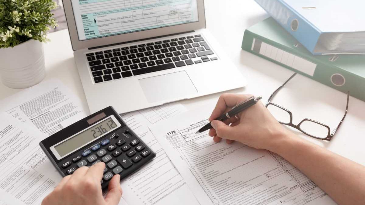 What American corporate leaders need to know about filing Form 5471