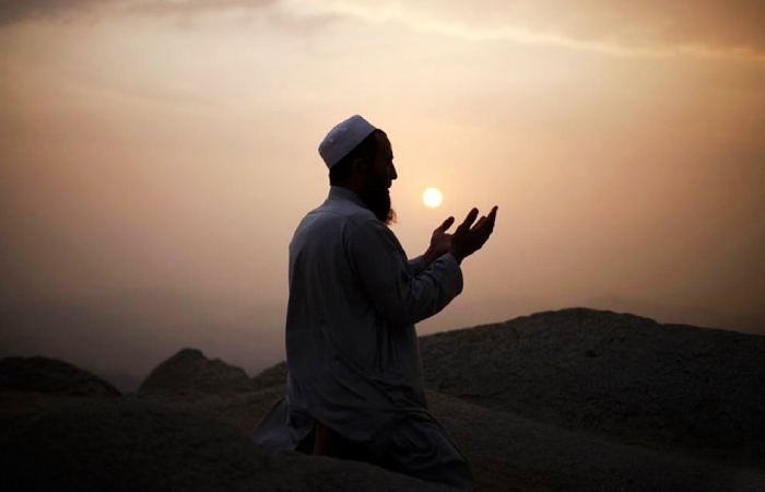 Zohar Namaz Rakat