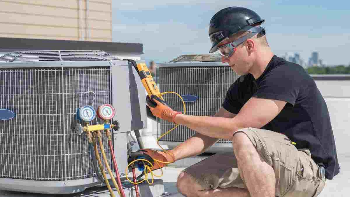 A Guide for Commercial Air Conditioning: 4 Recommendations from HVAC Experts