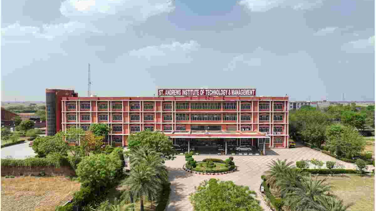 Advance your career with the PGDM by one of the top B-schools in India
