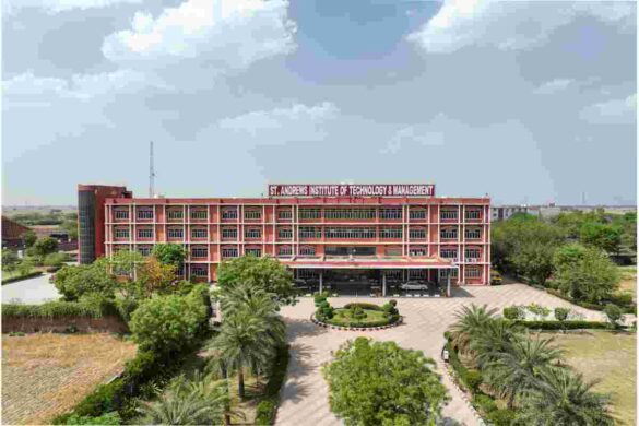Advance your career with the PGDM by one of the top B-schools in India