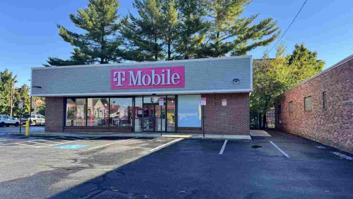 T-Mobile Store Near Me – Find Best Mobile Phones, Plans, and Covers